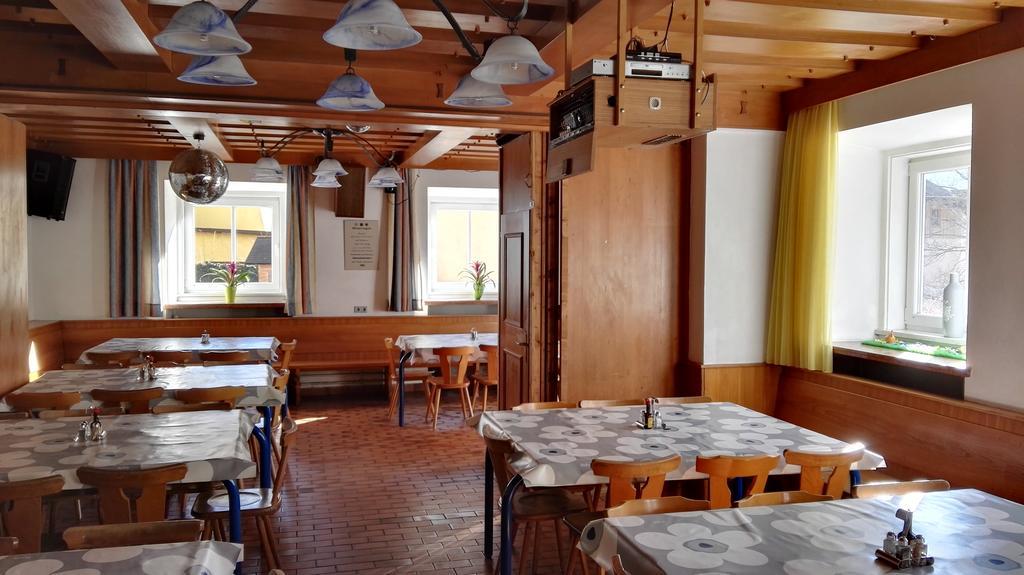 Haus Wendy Hostel Mauterndorf  Buitenkant foto